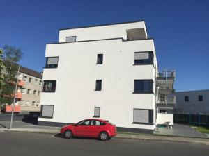 87AFB8F5-2C39-4238-B256-C87DADAD7FE8